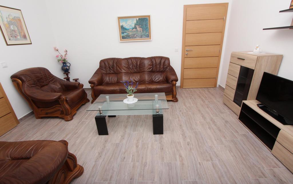 Apartments Maruchita Rovinj Exterior photo