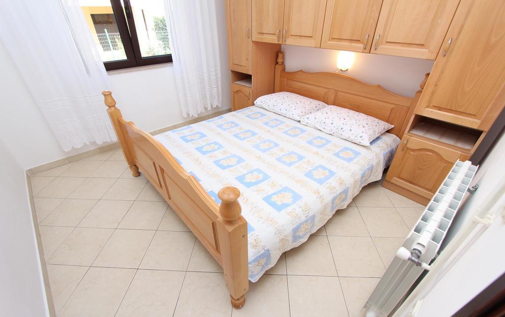 Apartments Maruchita Rovinj Exterior photo