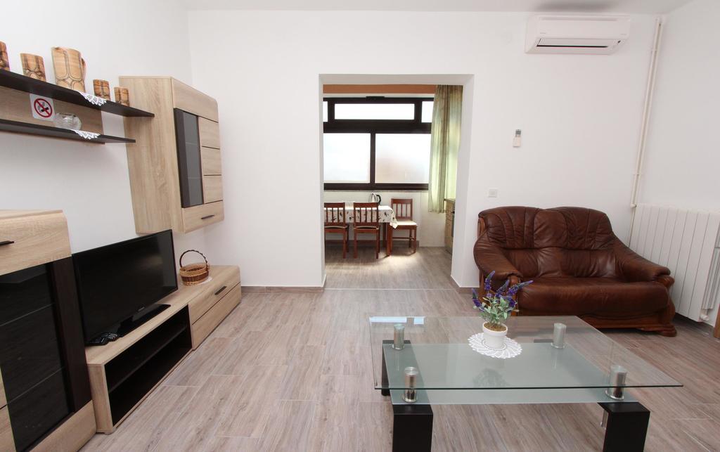 Apartments Maruchita Rovinj Exterior photo