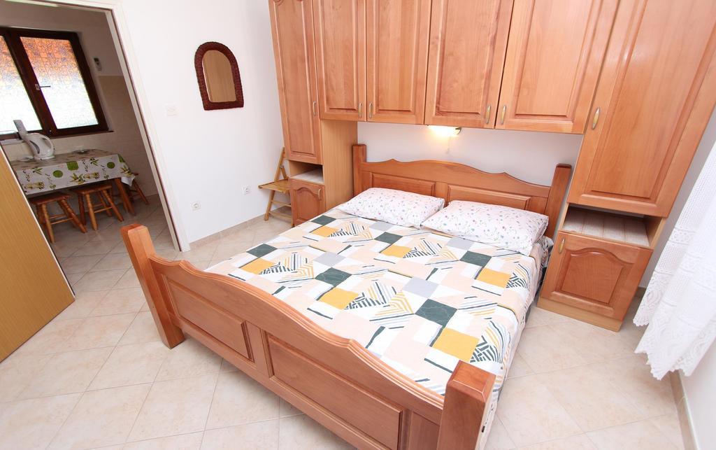 Apartments Maruchita Rovinj Room photo